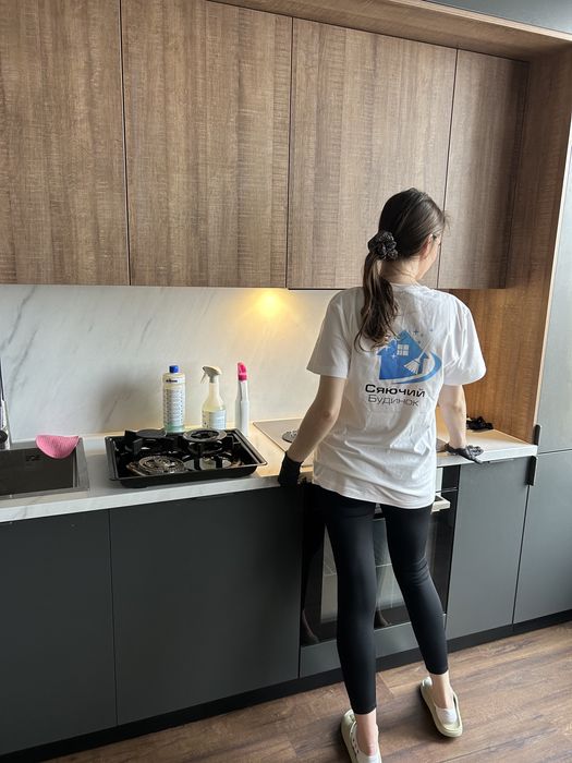 Клінінг,Прибирання/Після ремонту/Генеральне/Миття Вікон/Сяючий Будинок