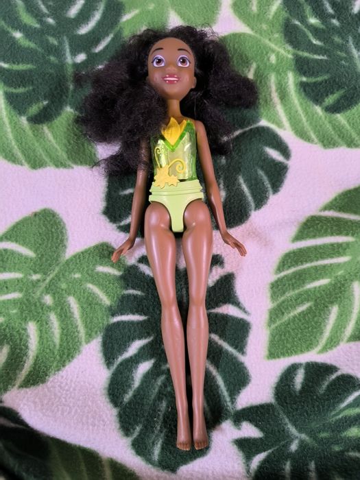 Ляльки Барбі, Mattel, Disney