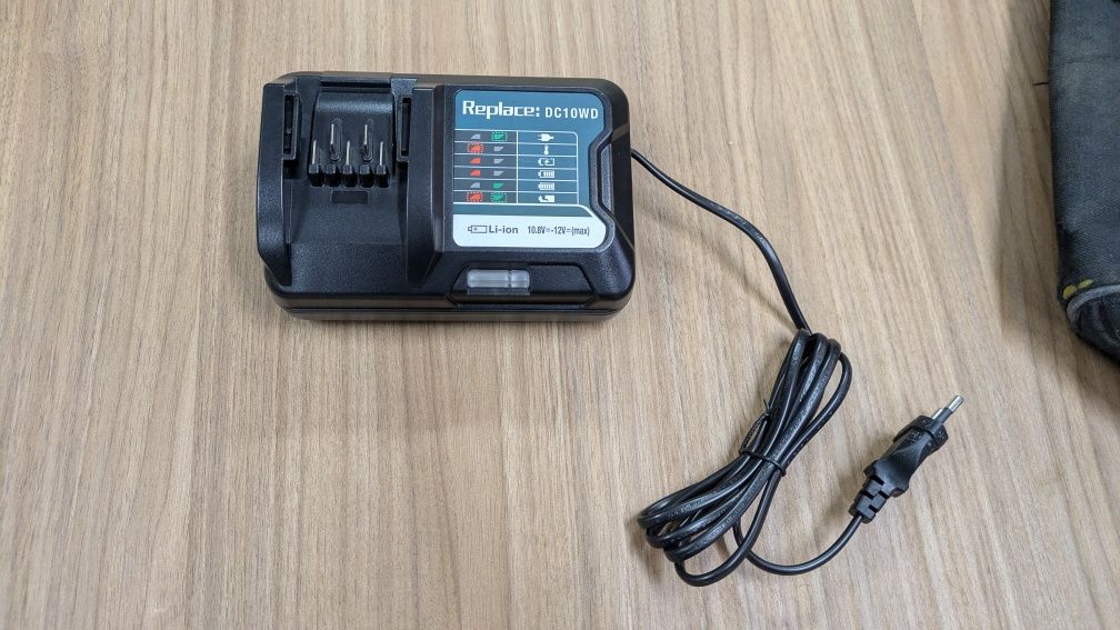 Зарядне Makita 10.8-12v