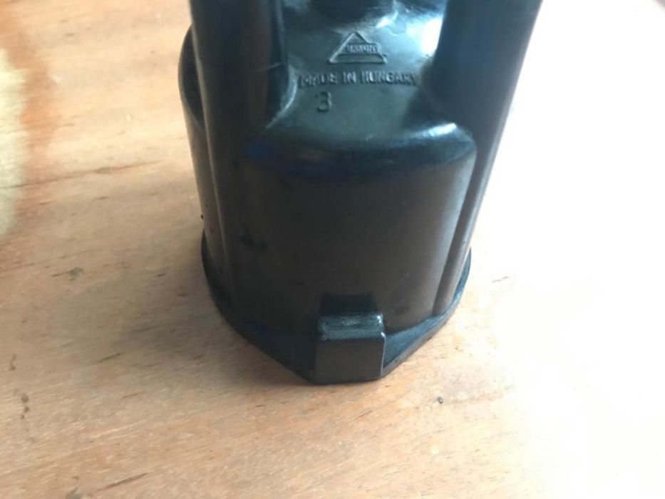 Кришка трамблера ВАЗ 2101 2102 2103 2104 2105 2106 2107