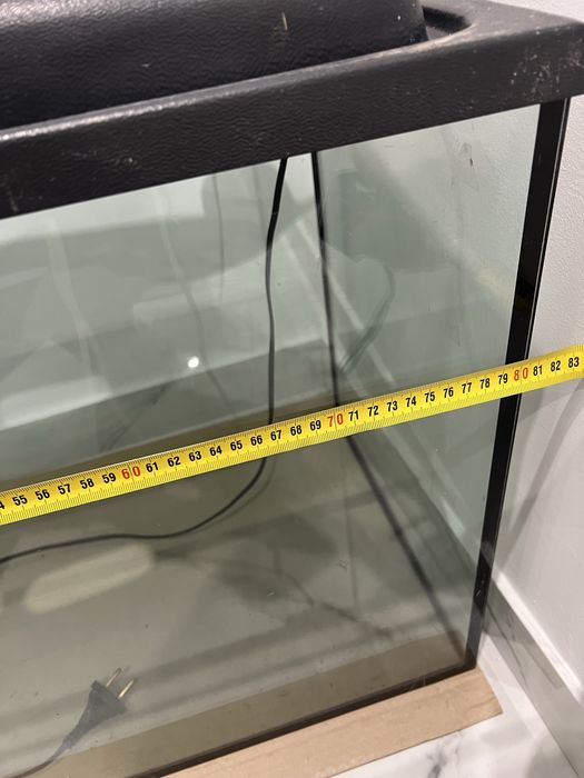 Продам акваріум розміром 80*35*53