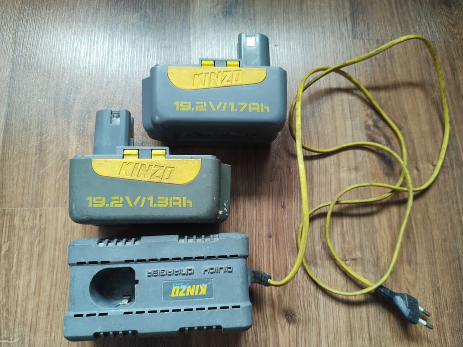 Bateria Kinzo 19,2V 1,3Ah + 1,7Ah + ładowarka + gratis