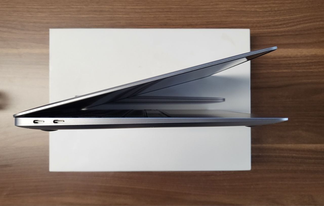 MacBook Air 13-inch A2179