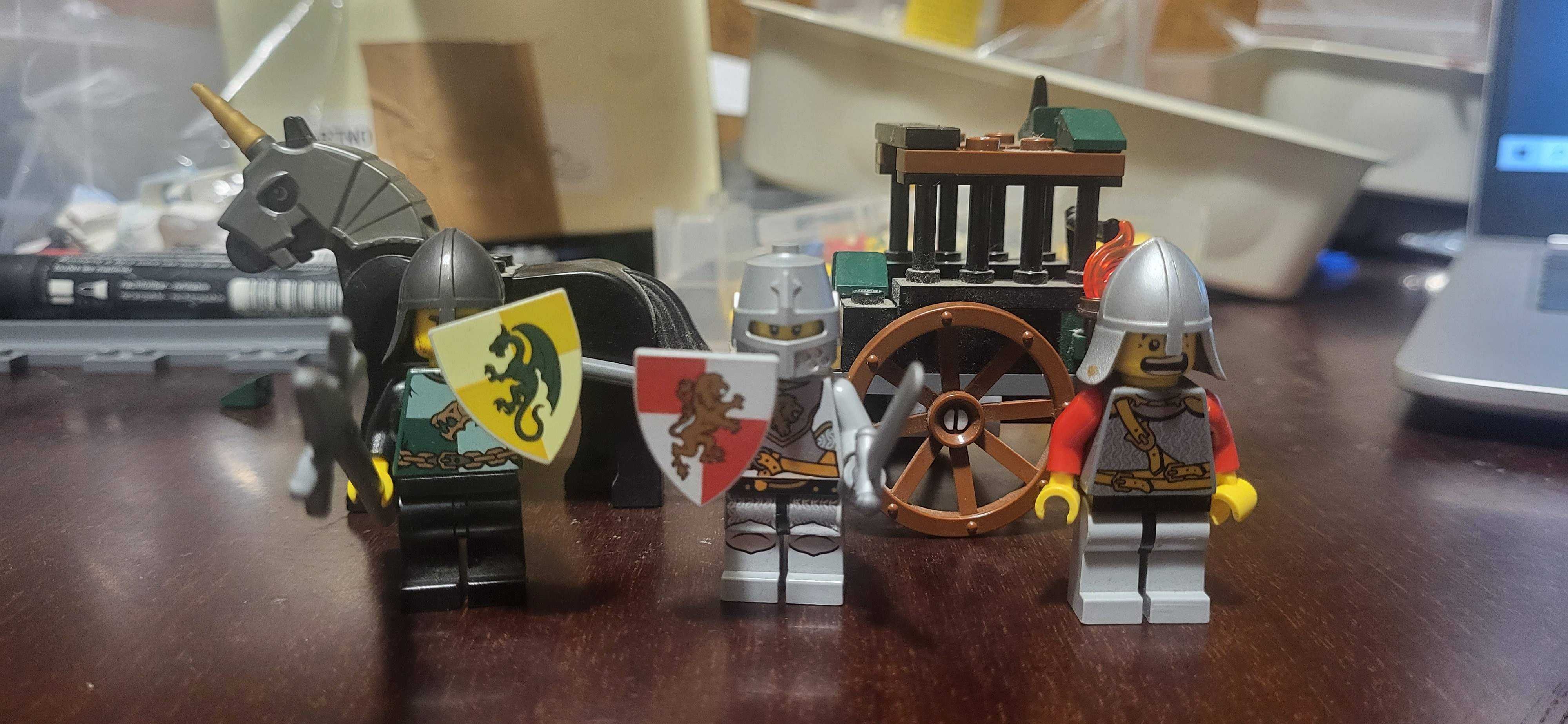 LEGO 7949 Kingdoms - Ratunek z powozu więziennego