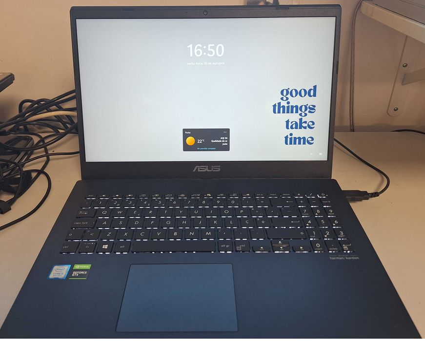 Portátil ASUS Laptop F571GT intel i5- 8GB - SSD256GB - 4Gb Video