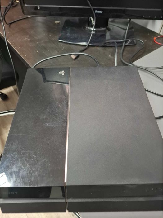 Konsola PS4 Uszkodzona
