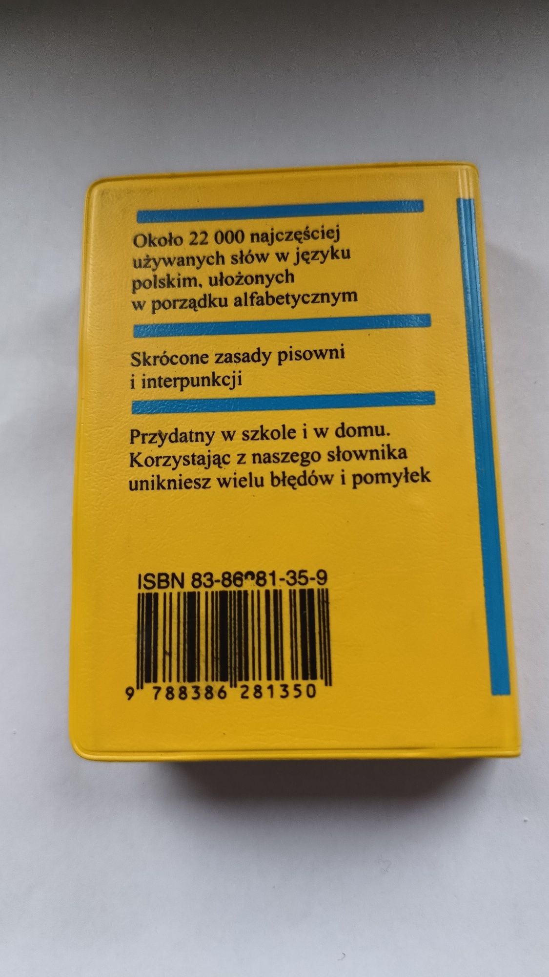 Słownik ortograficzny z zasadami pisowni i interpunkcji, nowy