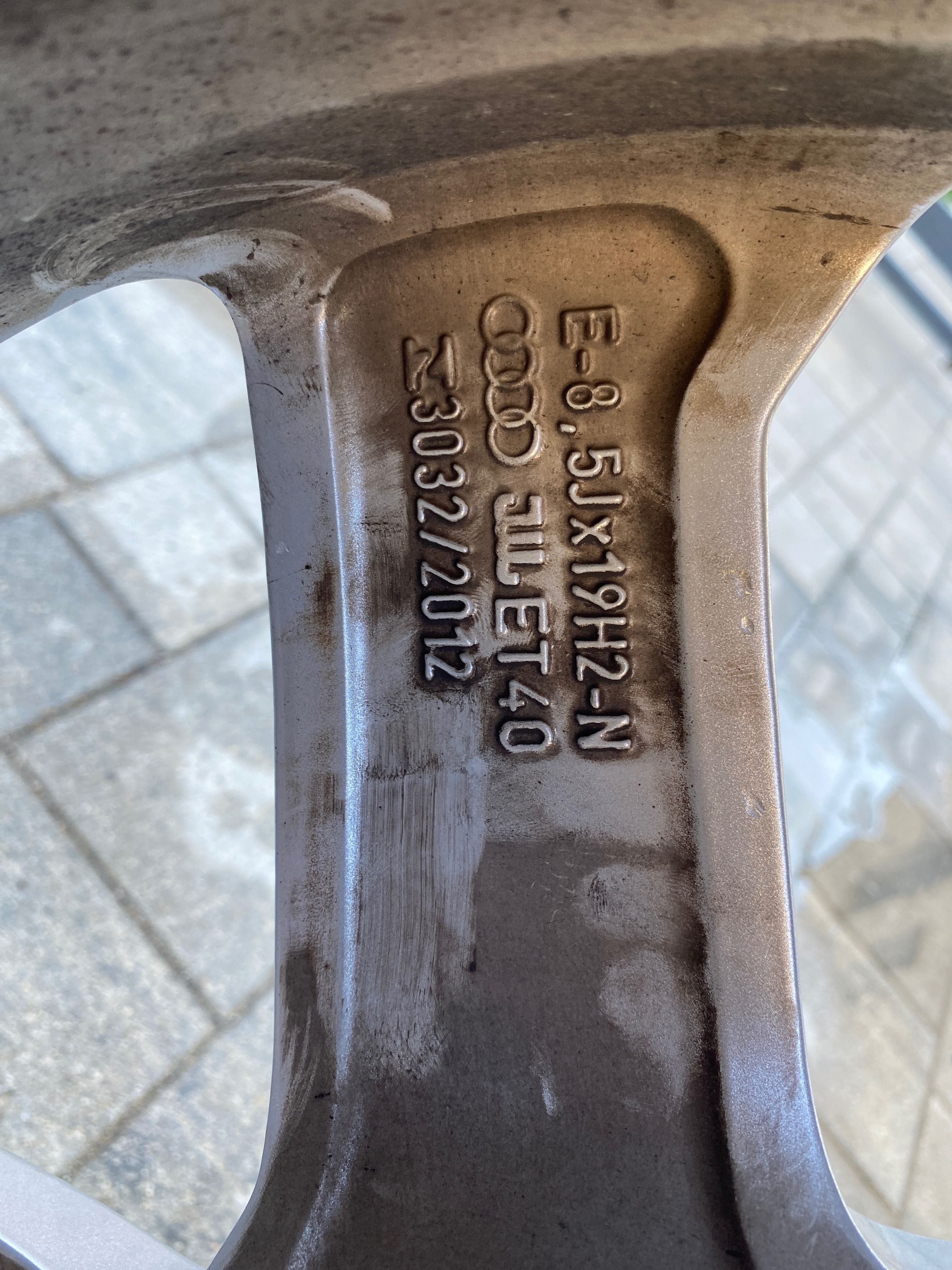 Felga Aluminiowa Audi A6 C8 4K0 5x112 ET40 8,5x19” oryginał