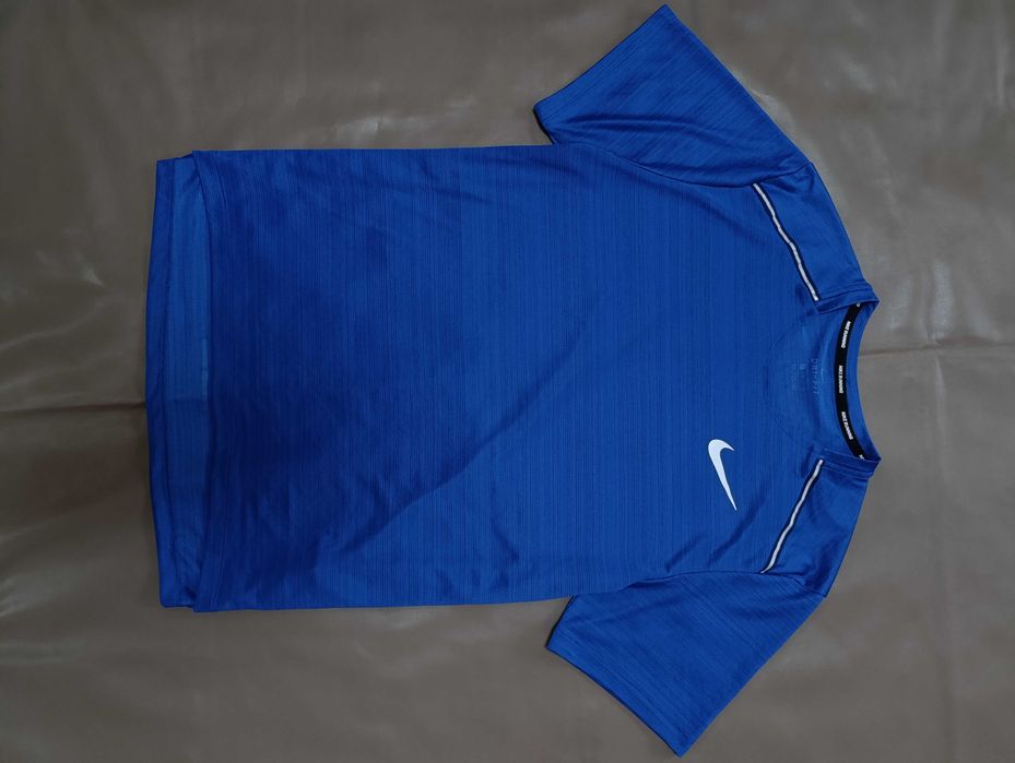 Футболка спортивна, тренувальна чоловіча Nike Running