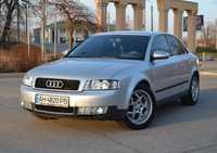 Audi A-4 2001г 2.0л