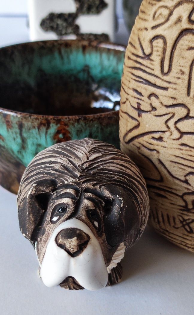 Figurka pies piękna stara ceramika Urugwaj