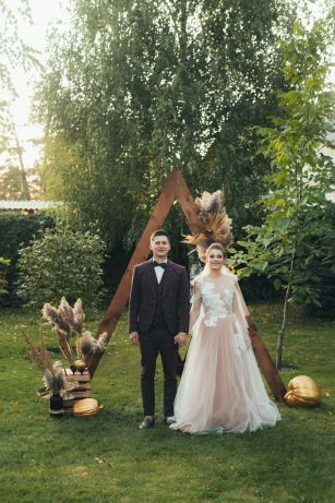 Дизайнерська весільна сукня  Ручна робота. Свадебное платье
