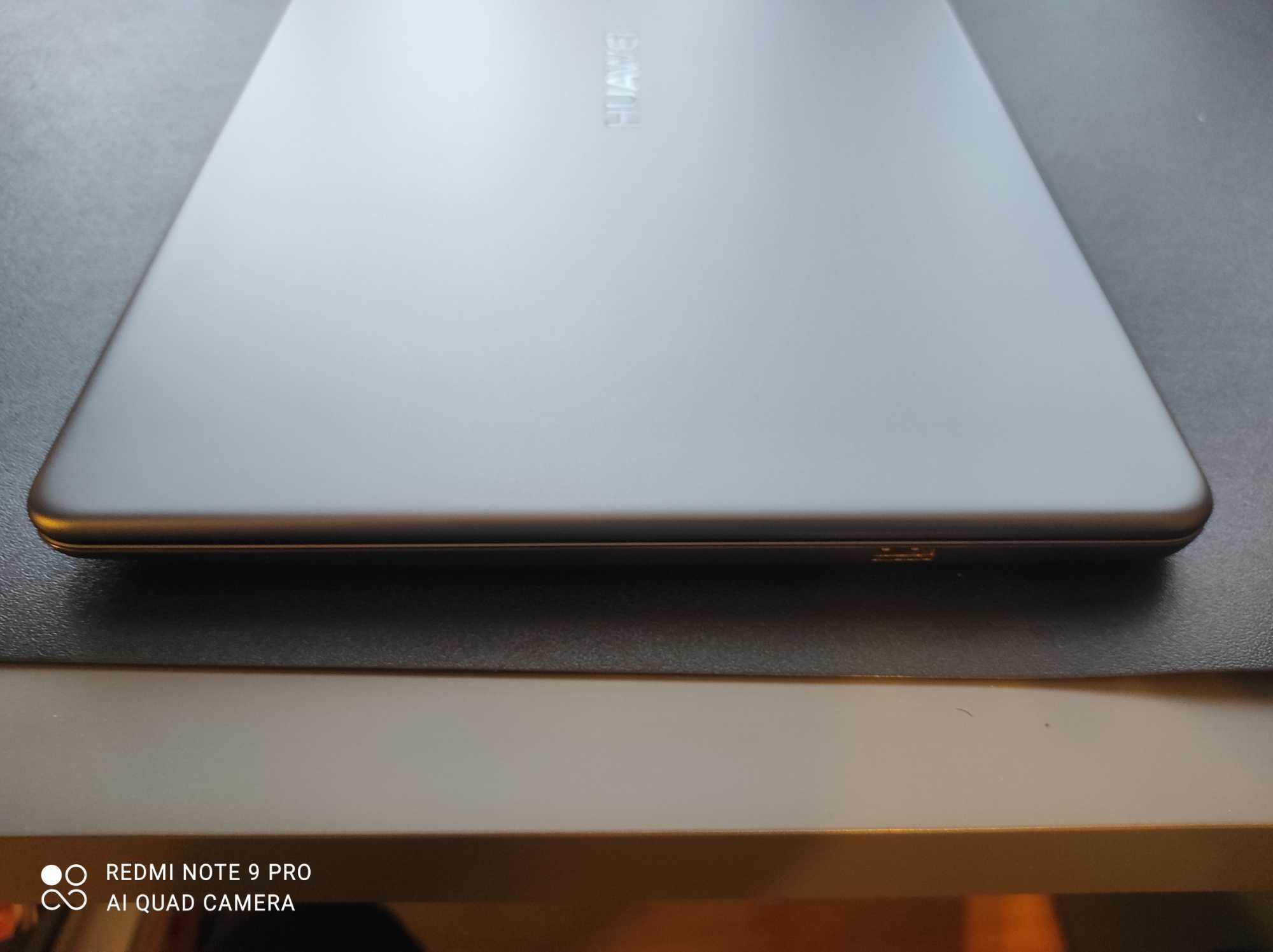 Laptop Huawei MateBook D 15,6 intel i5 8gb ssd 256