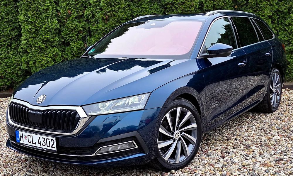 Skoda Octavia Full Opcja Virtual Matrix Head-Up Panorama Canton Jasna Alcantara