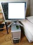 komputer stacjonarny i monitor 19 cali PHILIPS