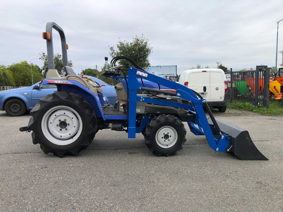 Traktorek Iseki TH213 z ładowaczem 21KM 4x4 wspomaganie 2009