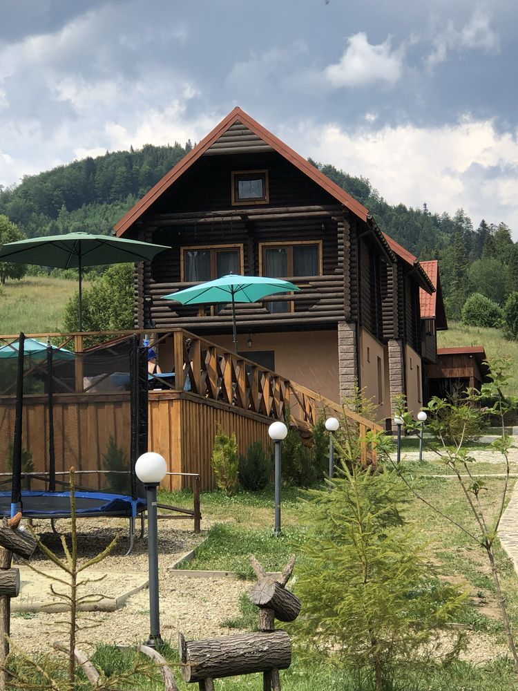 Садиба, база відпочинку, номери, будинки, Deluxe в горах, чан, сауна