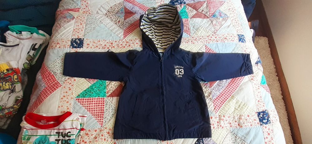 OPORTUNIDADE:Casaco Meia estacao/Parka Zippy reversível 18/24 meses