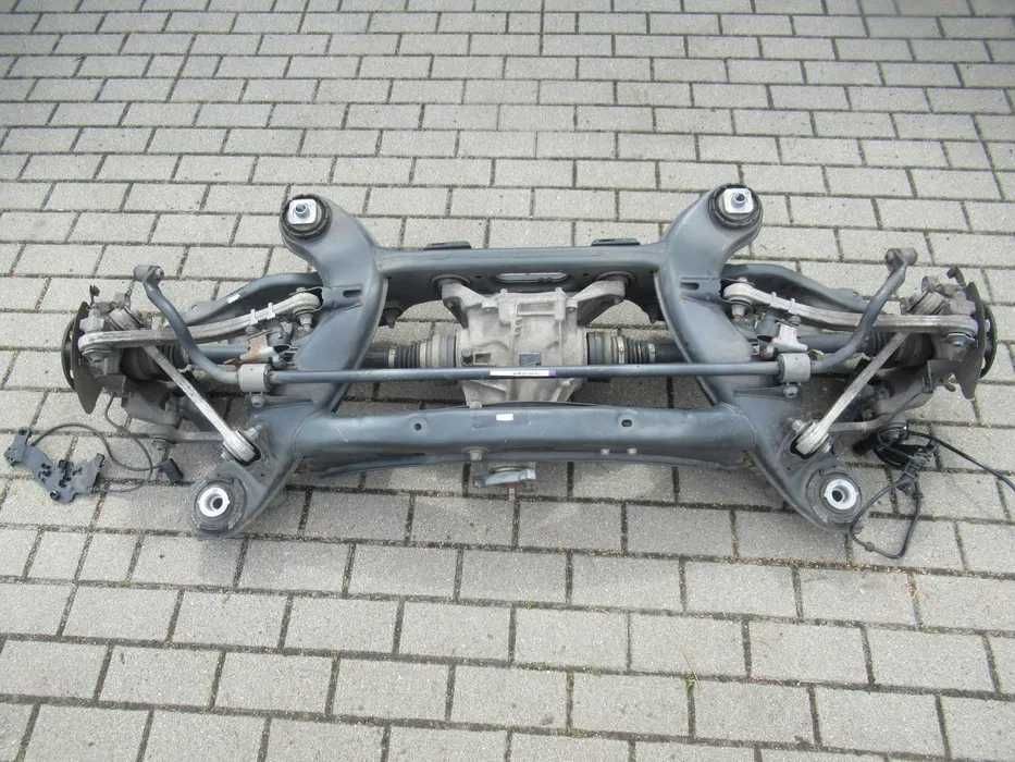 Подвеска Mercedes Benz C-Class W205 ступица рычаг подрамник комплект