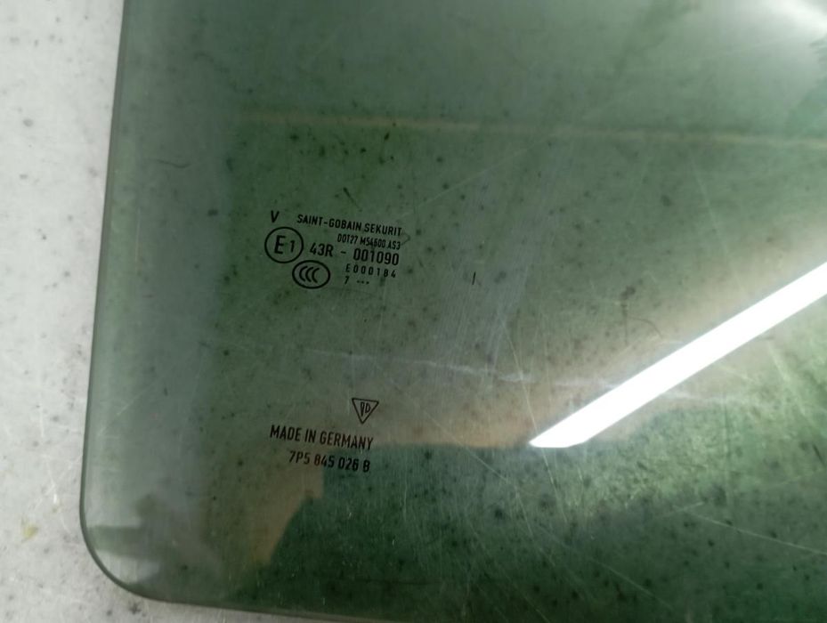 Vidro porta trás direito PORSCHE Cayenne (92A)