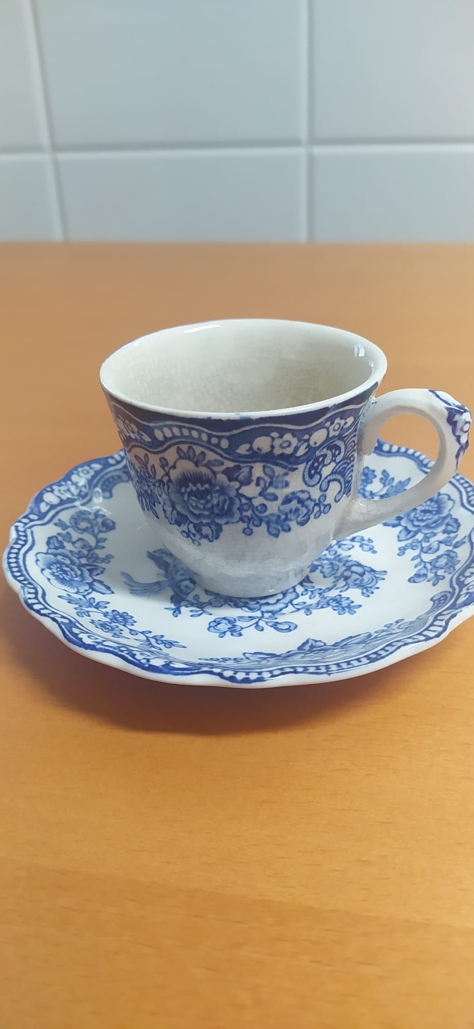 Chávena Antiga/Vintage de Café de Coleção "Bristol" by Crown Ducal