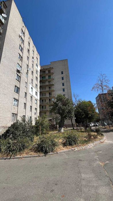 Продаж кімнати в гуртожитку