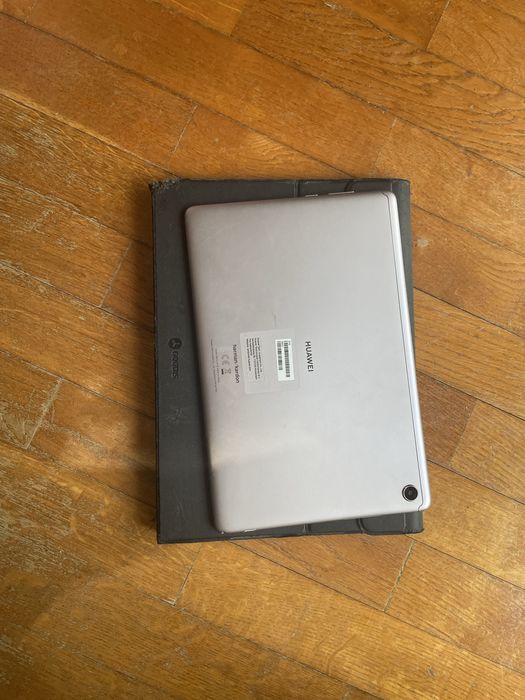 Huawei MediaPad M5 Lite with Keyboard64741252752001121