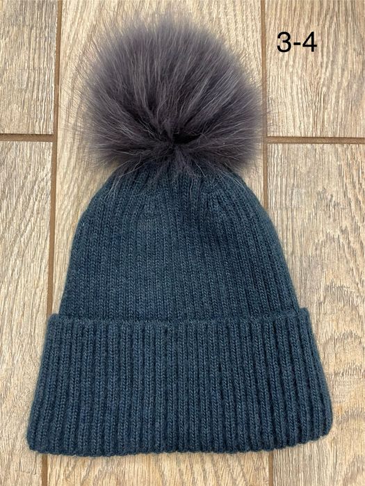 Зимняя шапка 3-4 года