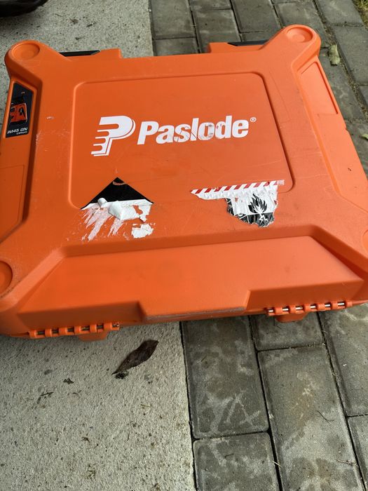 Paslode IM45GN gwoździarka na baterie,  do drewna i blachy .