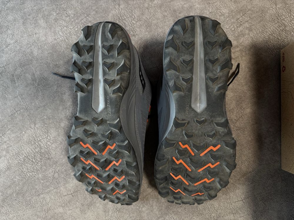 Кросівки Saucony Gortex