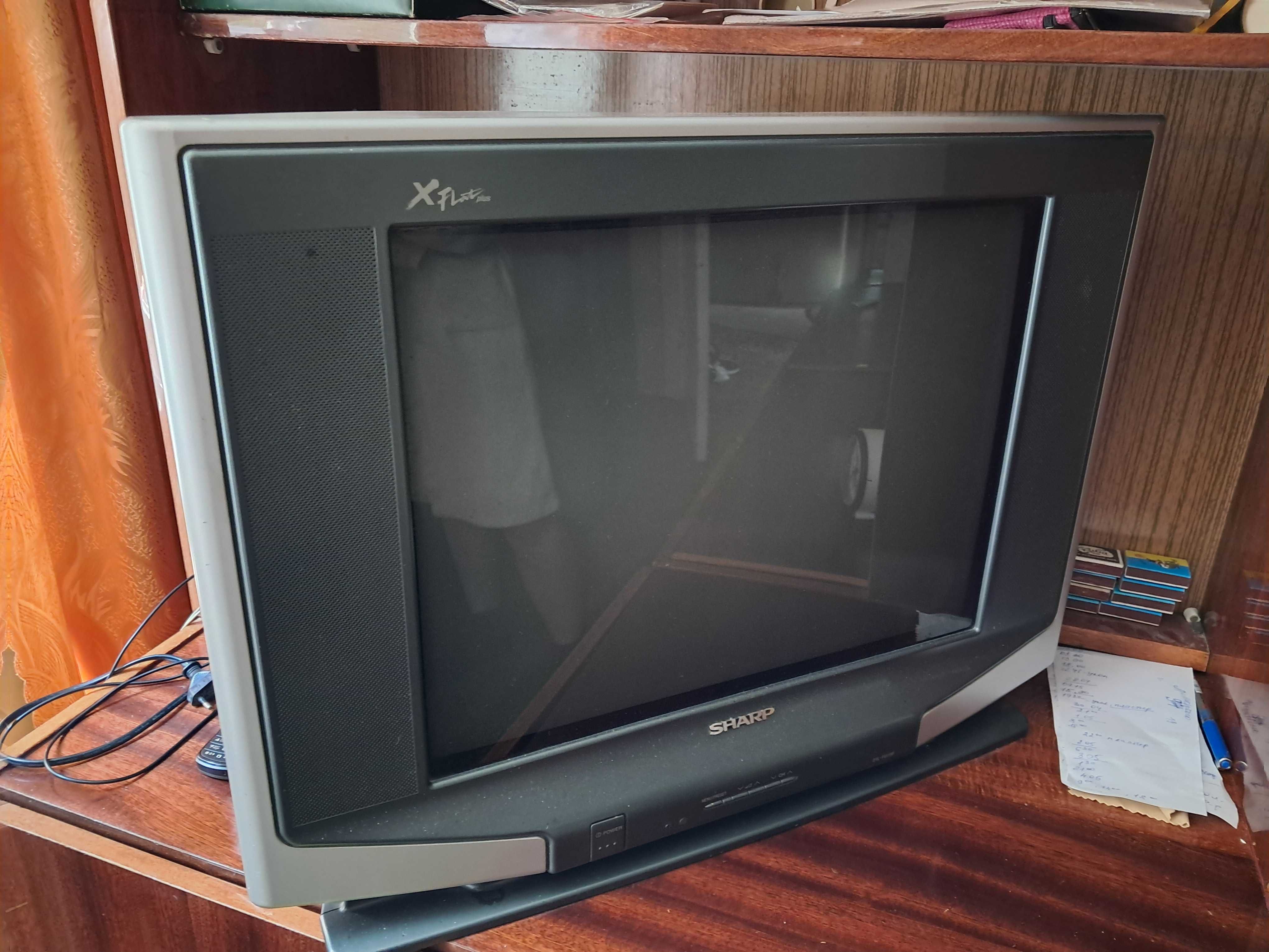 Телевізор sharp 21L-FG1Sf