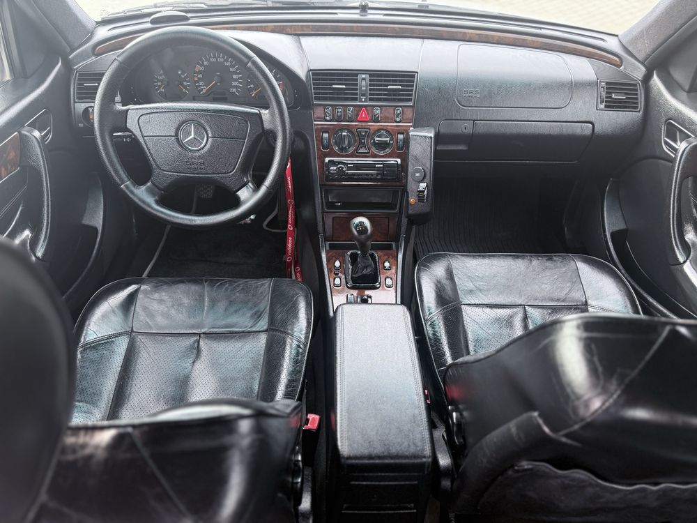 Mercedes C250 Turbo Diesel OM605 Aceito retoma