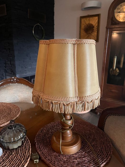 Vintage lampa stołowa antyk