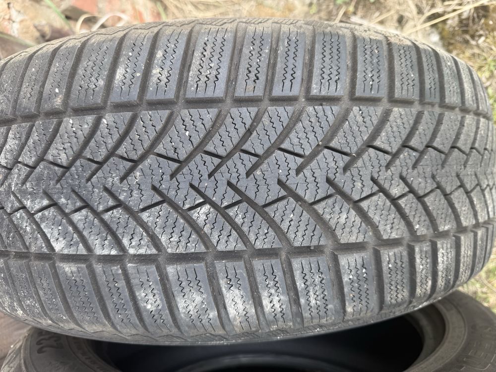 Opony zimowe Semperit 235/55/18 HXL