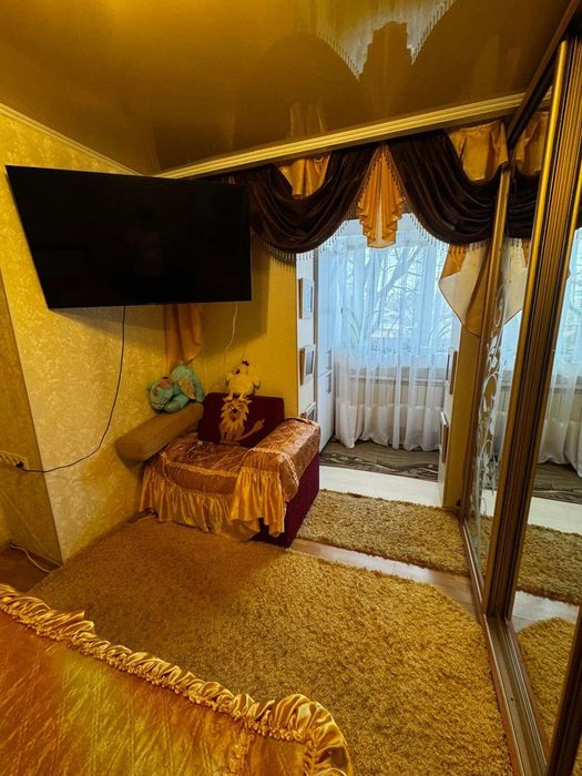 Продам 3 кімн. квартиру