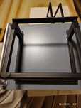Standy pod kolumny
