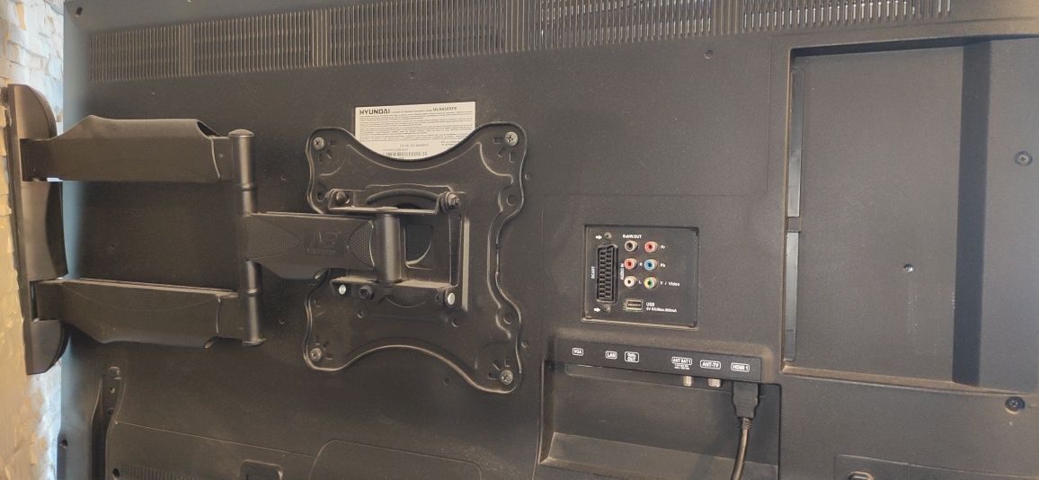 Sprzedam telewizor 43  cale