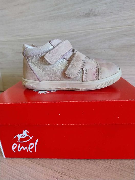 Buty EMEL dla dziewczynki 22