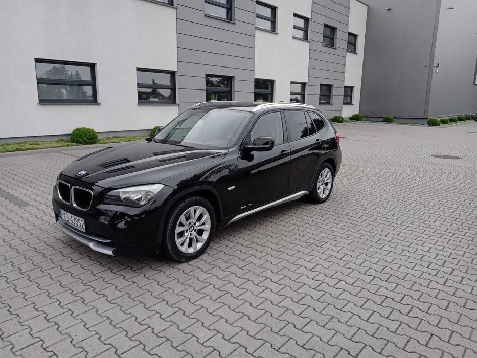 Bmw X1 Skóra, Prywatne