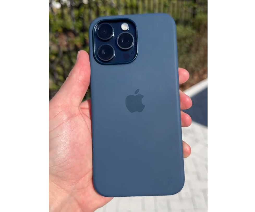 Чохол (кейс) iPhone 15 Pro Max з MagSafe силіконовий / Storm Blue