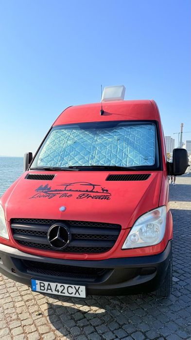 Autocaravana Em excelente estado, pronta para novas aventuras!