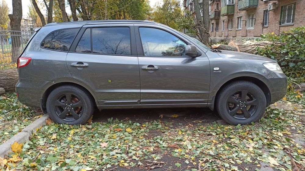 Santa Fe 2007 2.2diesel 4WD 7мест пробег 170тыс