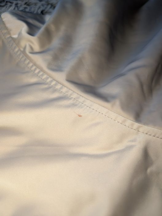 Dwustronna kurtka biała dwustronne białe kremowe futerko old money sof