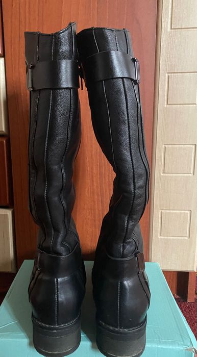 Продам шкіряні сапожки 39р.