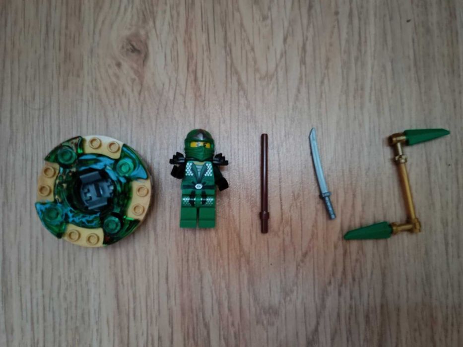 LEGO Ninjago 9574 Spinner 2012