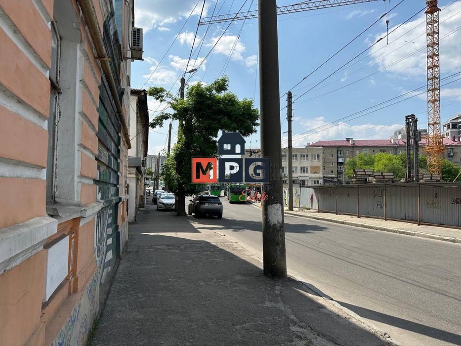 Продаж / Об'єкт сфери обслуговування / Кузнечна, Центр, Харків