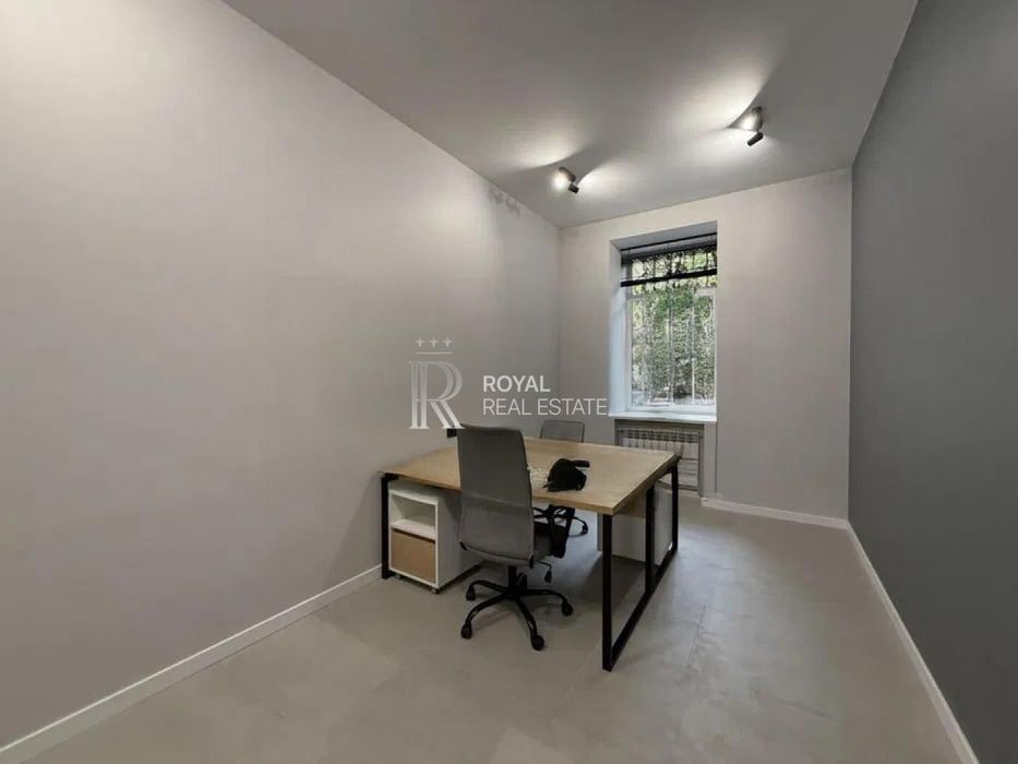 Оренда Офіс 75 м.кв вул. Володимирська 81Б Центр open space Кухня