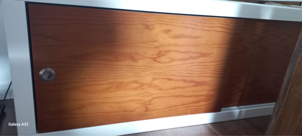 Movel TV + movel suspenso