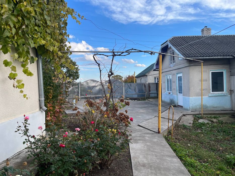 Будинок в Борівцях, Чернівецька область