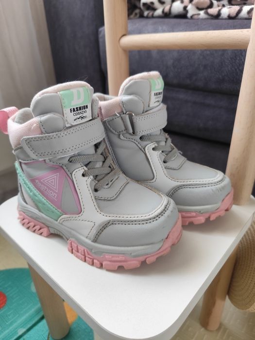 Зимові чоботи 25 розмір